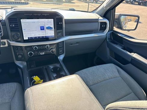 Used 2022 Ford F150 XLT w/ Equipment Group 302A High image 18