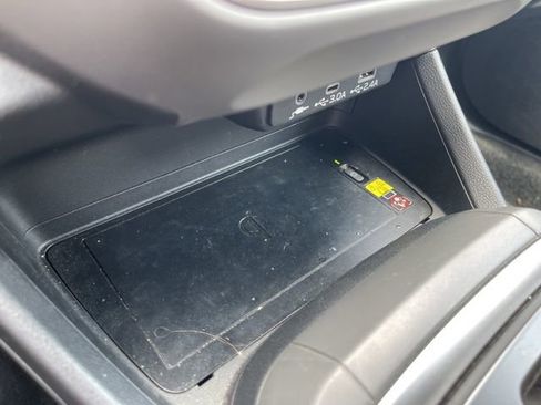 Used 2024 Subaru Crosstrek 2.0i Premium image 15