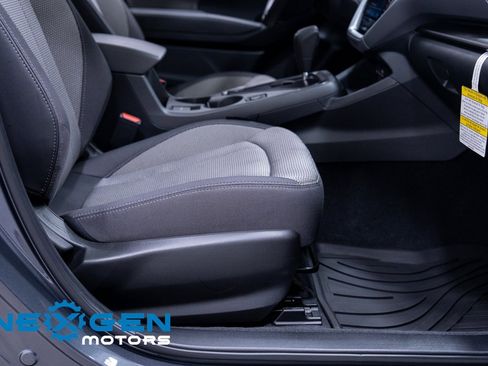 Used 2024 Subaru Crosstrek 2.0i Premium image 46