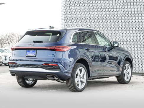 New 2025 Audi Q5 Premium Plus image 4