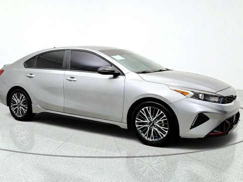 Used 2024 Kia Forte GT-Line FWD image 3