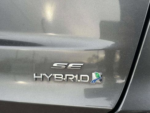 Used 2019 Ford Fusion SE FWD image 36