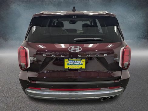 Used 2023 Hyundai Palisade Calligraphy w/ Cargo Package AWD/4WD image 5