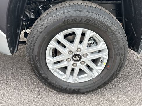New 2026 Toyota Tundra SR5 w/ SR5 Convenience Package AWD/4WD image 6