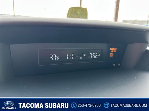 Used 2017 Subaru Crosstrek 2.0i Limited image 26