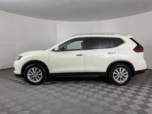 Used 2020 Nissan Rogue SV image 6