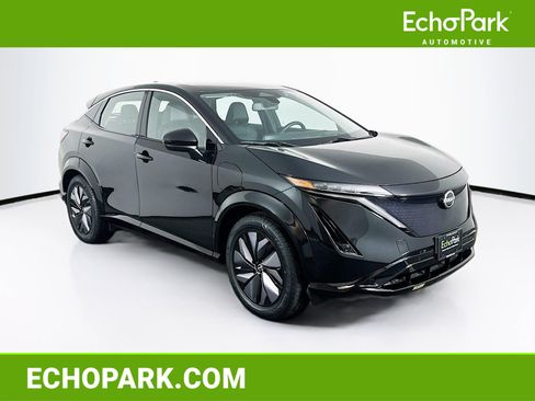 Used 2023 Nissan Ariya FWD image 1