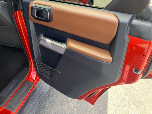 Certified 2023 Ford Bronco Outer Banks AWD/4WD image 12