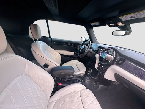 Used 2024 MINI Cooper S w/ Signature Upholstery Package FWD image 29