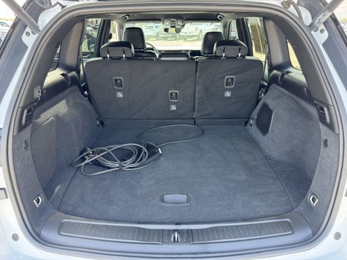 Used 2022 Jeep Grand Cherokee Trailhawk image 30