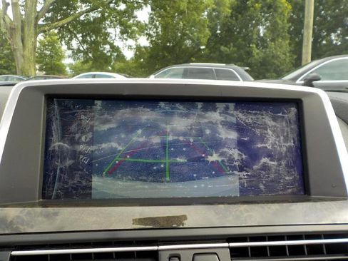 Used 2012 BMW 640i Convertible w/ Luxury Seating Pkg image 13