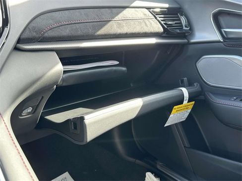 New 2025 Acura RDX AWD w/ A-Spec & Advance Pkg image 31