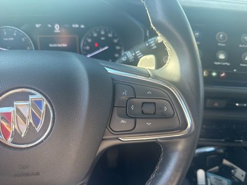 Used 2023 Buick Envision Essence image 29