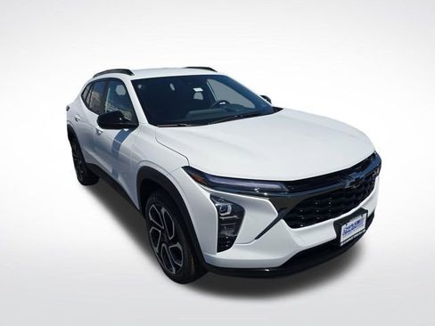 New 2026 Chevrolet Trax RS w/ Driver Confidence Package FWD image 7