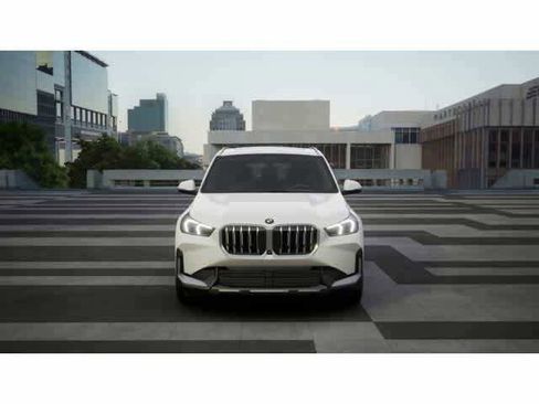 New 2026 BMW X1 xDrive28i w/ Technology Package AWD/4WD image 3