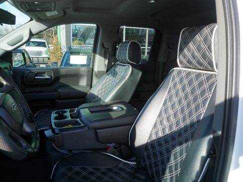 Used 2019 Chevrolet Silverado 1500 Custom Trail Boss image 15