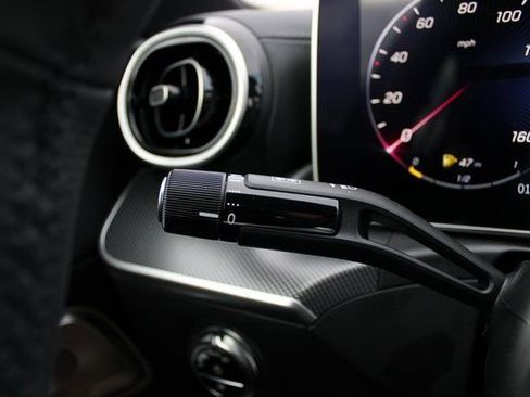 Used 2024 Mercedes-Benz C 300 4MATIC Sedan image 13