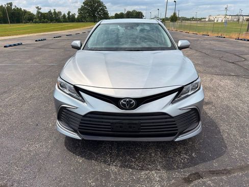 Used 2024 Toyota Camry LE FWD image 12