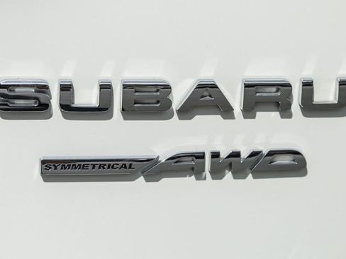 Used 2021 Subaru Outback Touring w/ Popular Package #2 AWD/4WD image 6