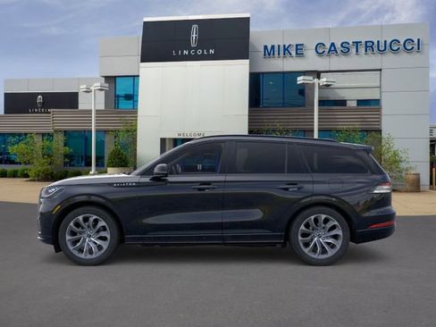 New 2026 Lincoln Aviator AWD w/ Jet Appearance Package image 3