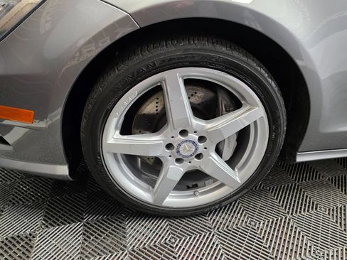 Used 2013 Mercedes-Benz CLS 550 CLS 550 4dr Sedan image 32