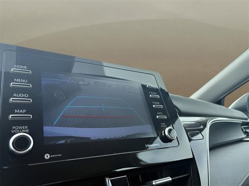 Used 2024 Toyota Camry LE image 16