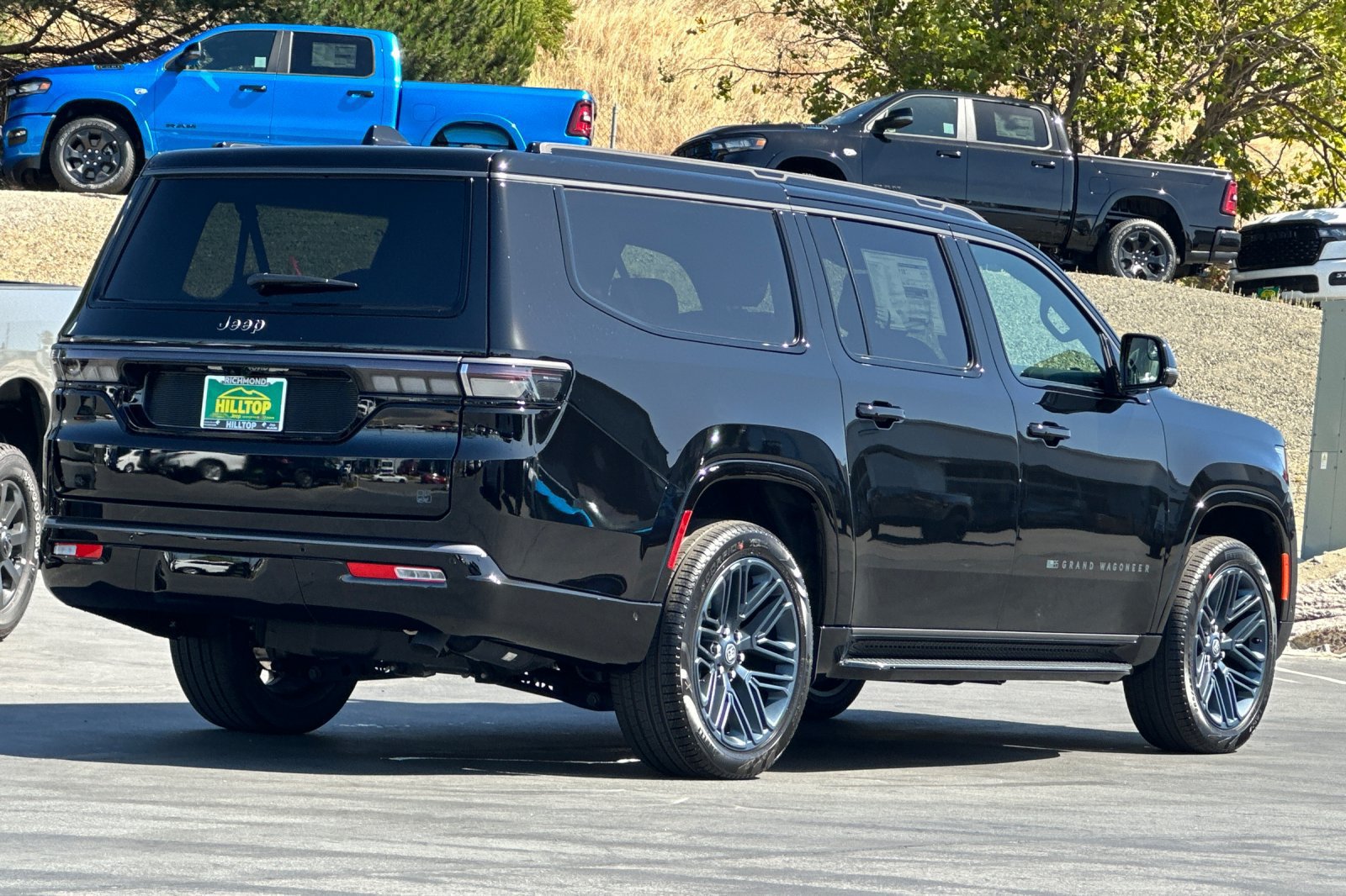 New 2026 Jeep Grand Wagoneer L 4WD image 4