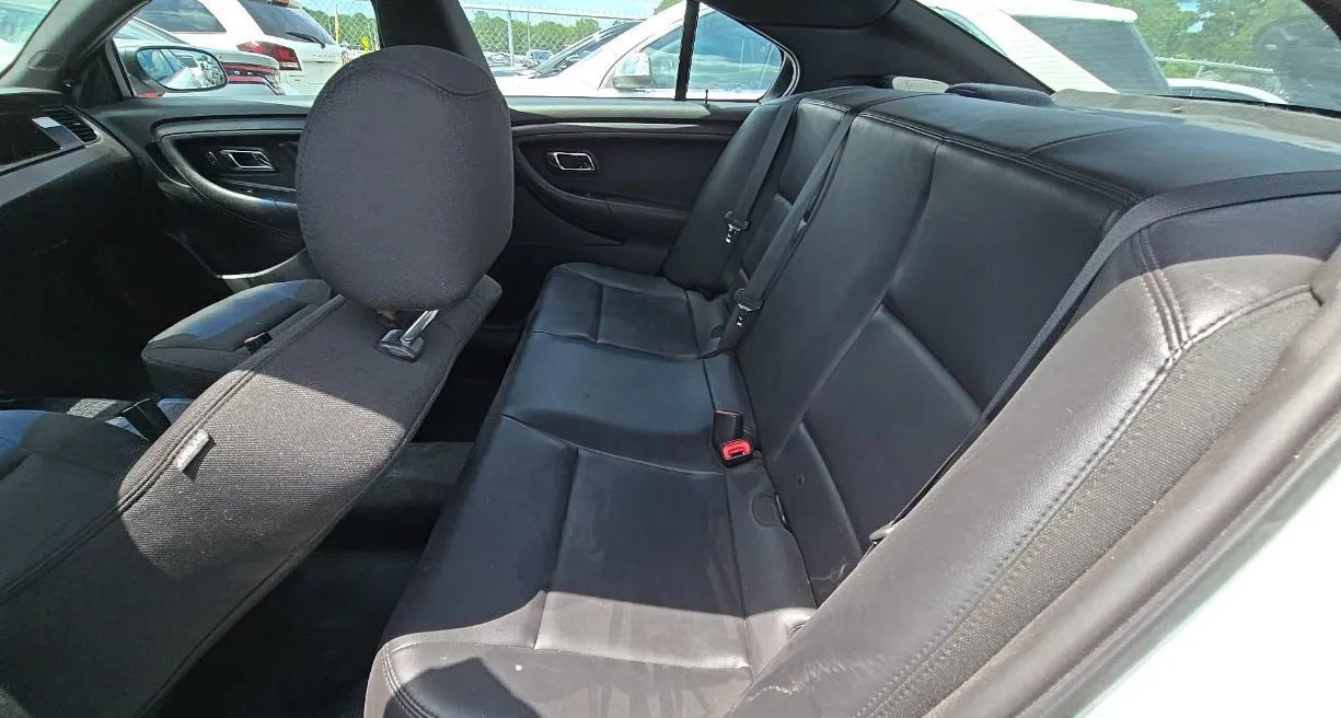 Used 2016 Ford Taurus Police Interceptor AWD image 6