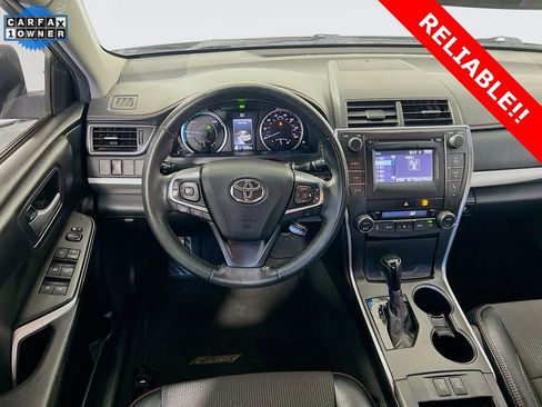 Used 2017 Toyota Camry SE image 20