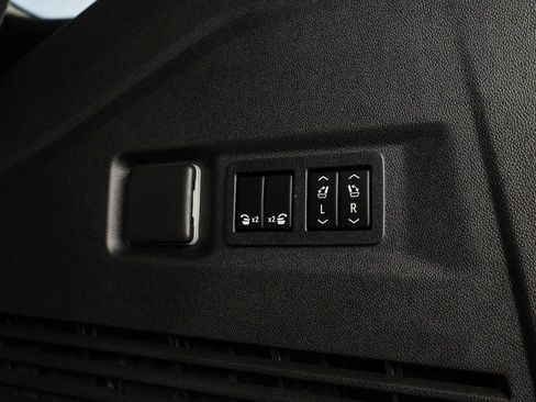 New 2026 Chevrolet Tahoe Premier AWD/4WD image 9