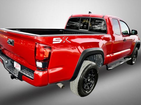 Used 2021 Toyota Tacoma SR5 image 7