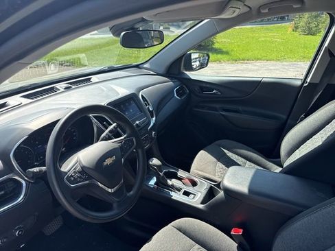 Used 2022 Chevrolet Equinox LT FWD image 9