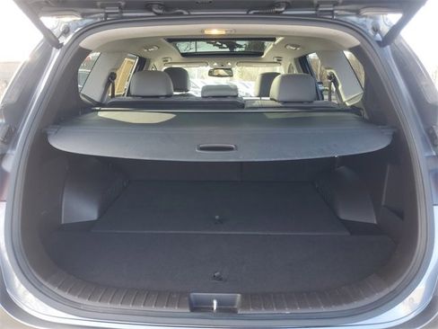 Used 2020 Hyundai Santa Fe Limited image 9