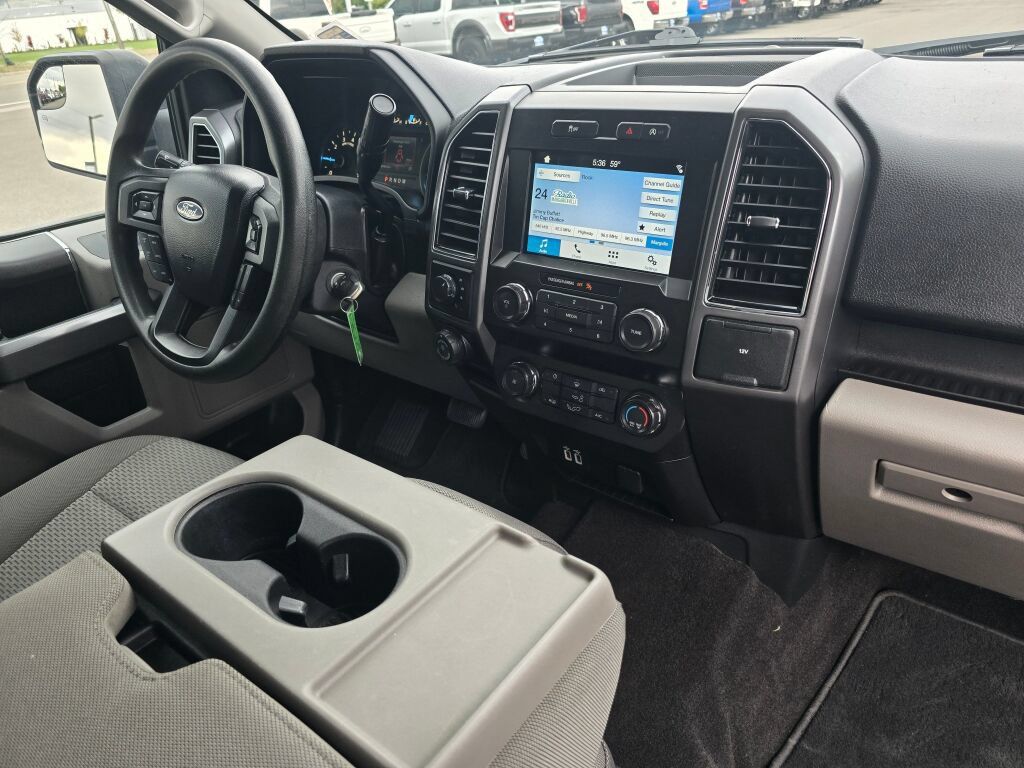 Used 2019 Ford F150 XLT w/ Heavy-Duty Payload Package AWD/4WD image 11