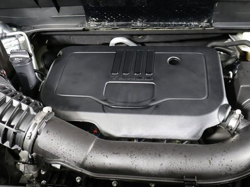 Used 2023 GMC Acadia SLE w/ Driver Convenience Package image 18