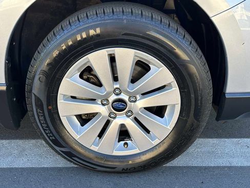 Used 2015 Subaru Outback 2.5i Premium image 55
