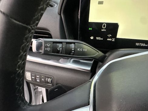 Used 2025 GMC Terrain Elevation image 28