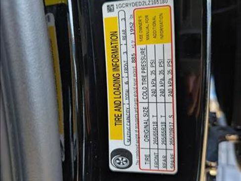 Used 2020 Chevrolet Silverado 1500 LT w/ Trailering Package image 17