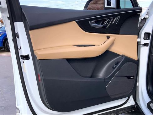 Used 2020 Audi Q7 2.0T Premium Plus w/ Premium Plus Package image 21