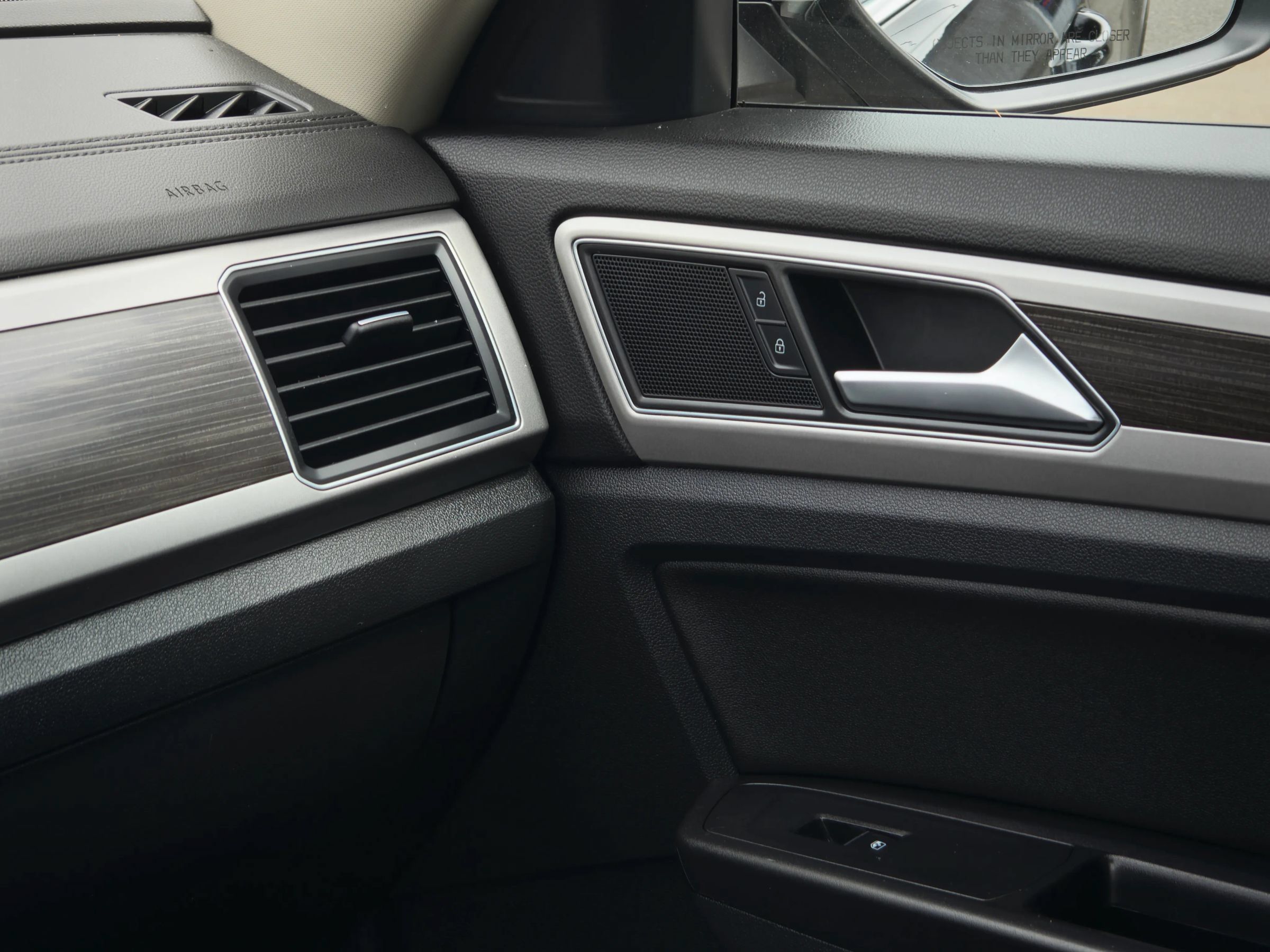 Used 2019 Volkswagen Atlas SE AWD/4WD image 29