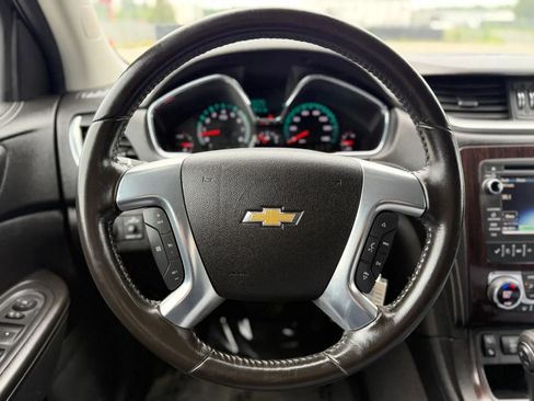 Used 2016 Chevrolet Traverse LT AWD/4WD image 25