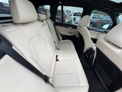 Used 2023 BMW X3 sDrive30i w/ Premium Package RWD image 36