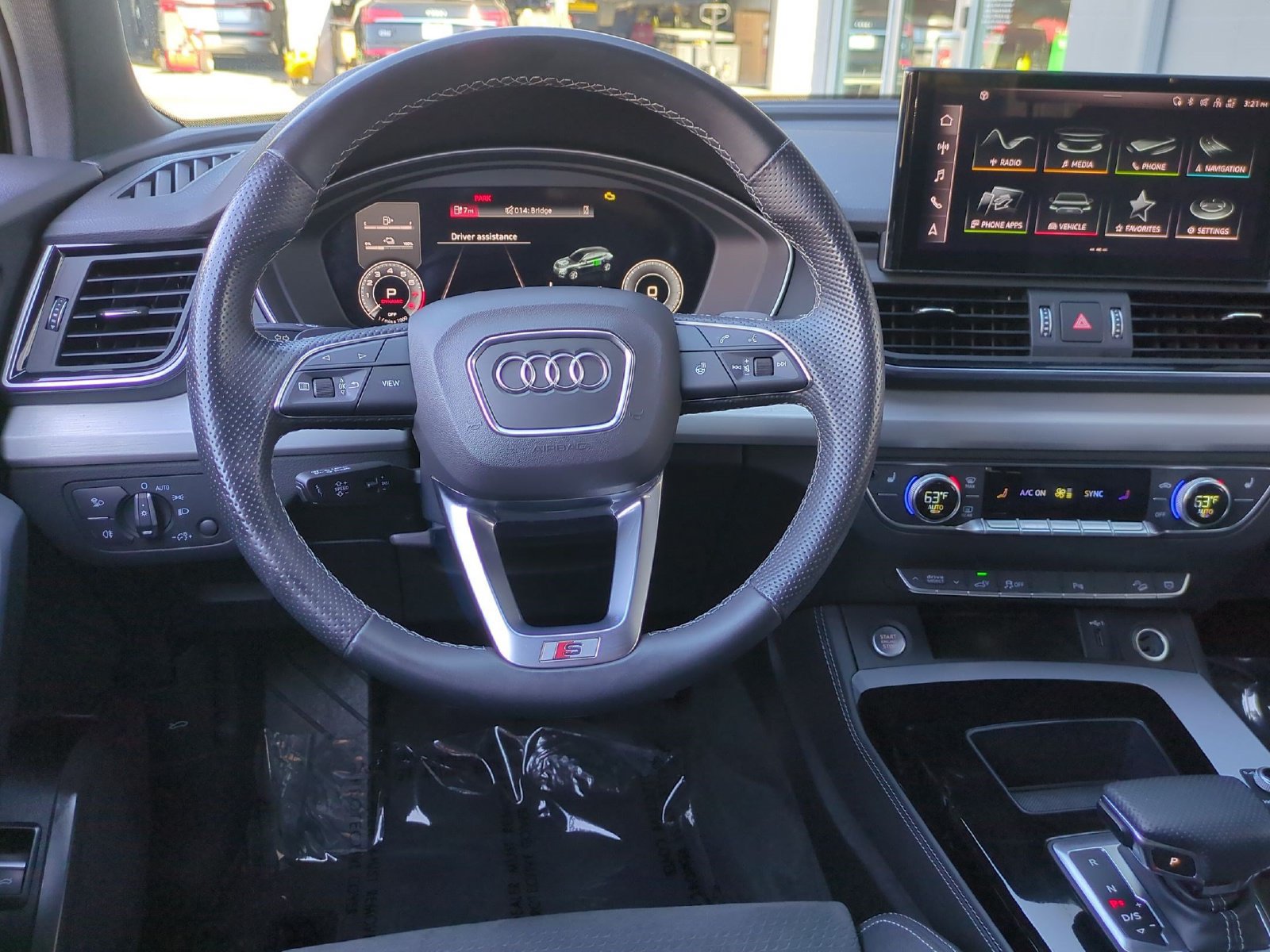 Used 2021 Audi Q5 e Premium Plus w/ Premium Plus Package AWD/4WD image 9