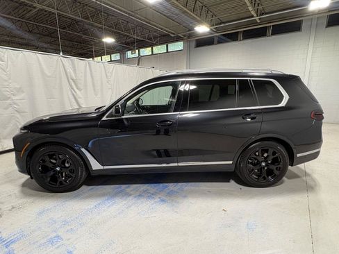 Used 2024 BMW X7 xDrive40i w/ Premium Package AWD/4WD image 21