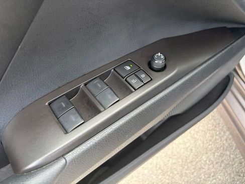 Used 2024 Toyota Camry SE FWD image 16