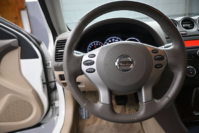 Used 2013 Nissan Altima 2.5 S w/ Convenience Pkg FWD image 4