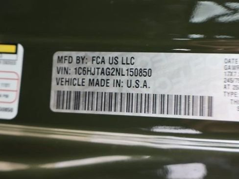 Used 2022 Jeep Gladiator Sport AWD/4WD image 46