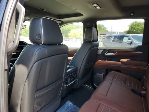 New 2026 GMC Sierra 1500 Denali Ultimate AWD/4WD image 11