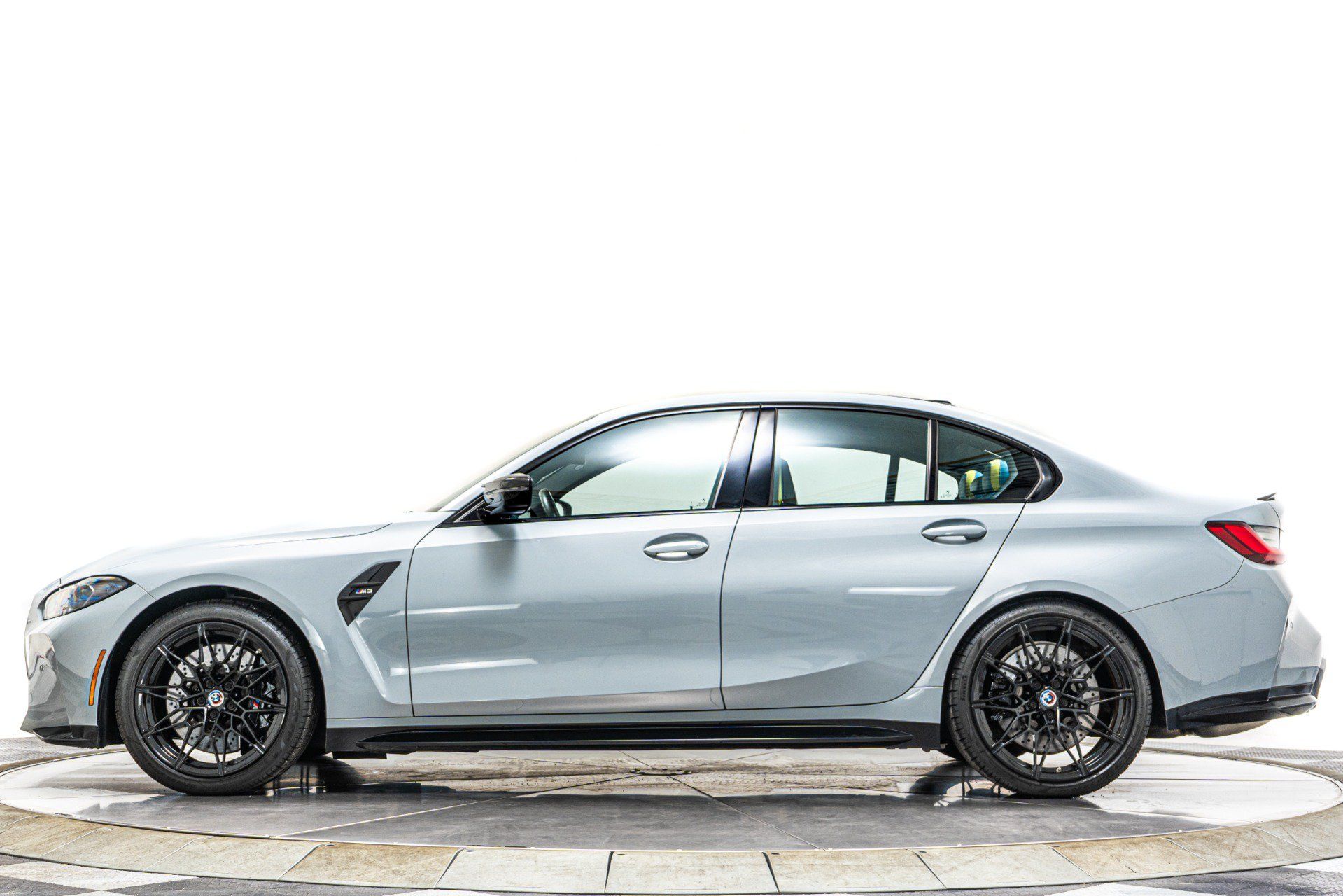 Used 2023 BMW M3 w/ M Carbon Exterior Package RWD image 6