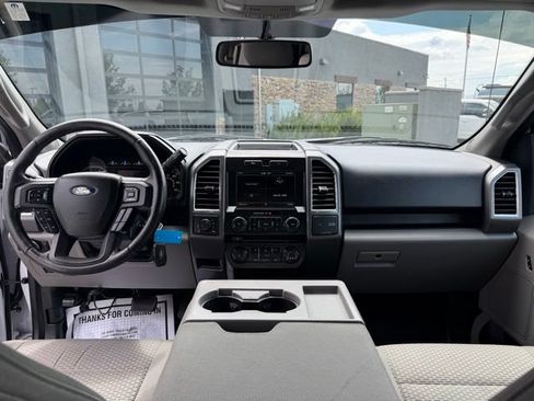 Used 2015 Ford F150 XLT w/ Equipment Group 302A Luxury AWD/4WD image 21